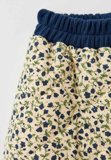 Комплект из куртки и брюк 